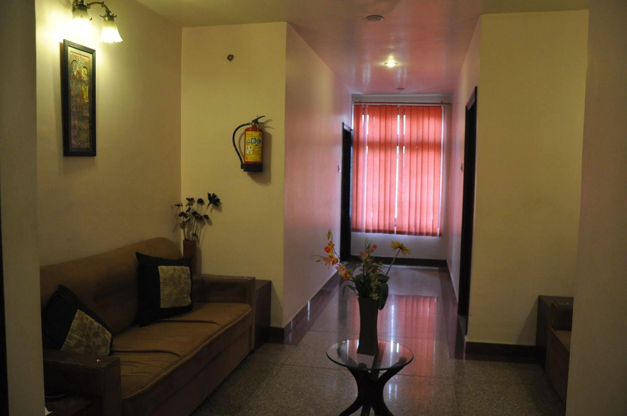 Hotel Vibhav Harsh Varanasi Dış mekan fotoğraf