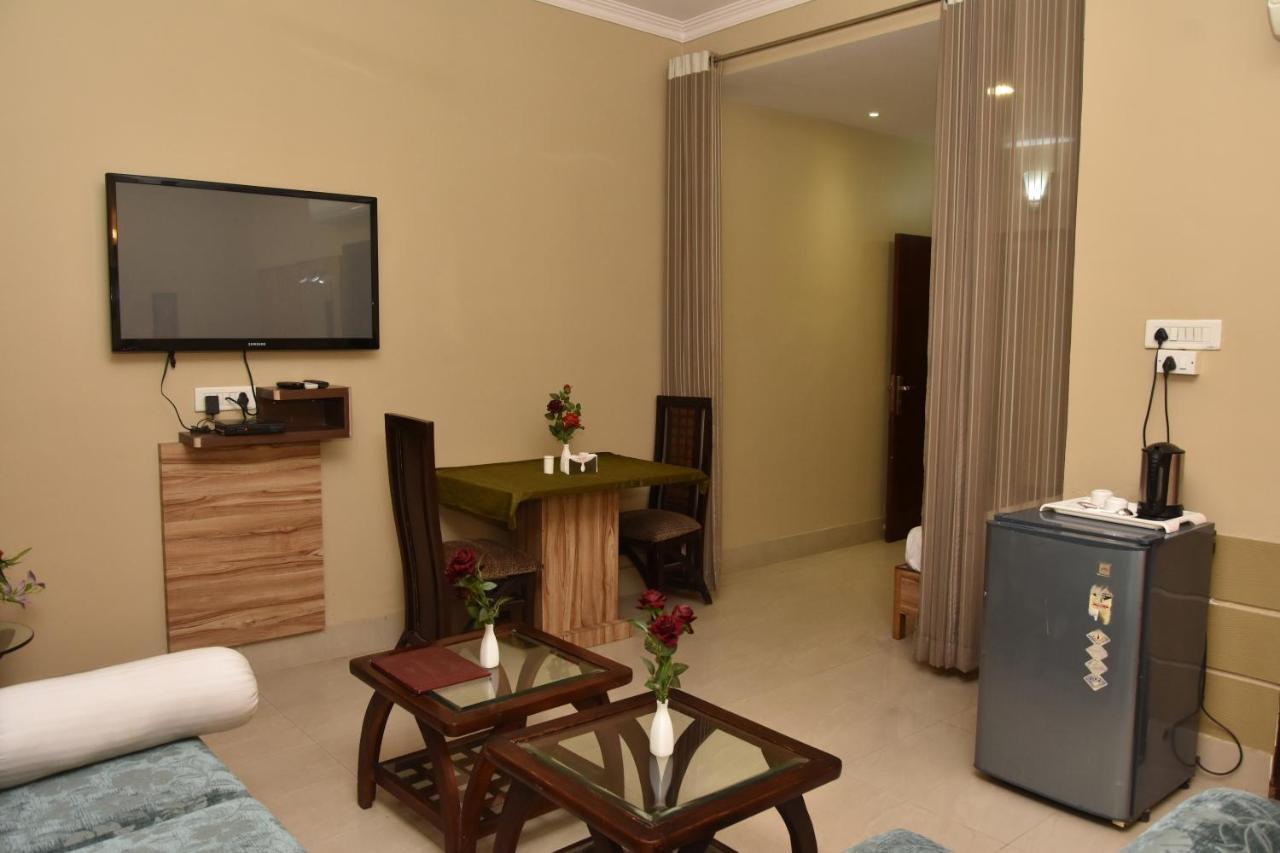 Hotel Vibhav Harsh Varanasi Dış mekan fotoğraf
