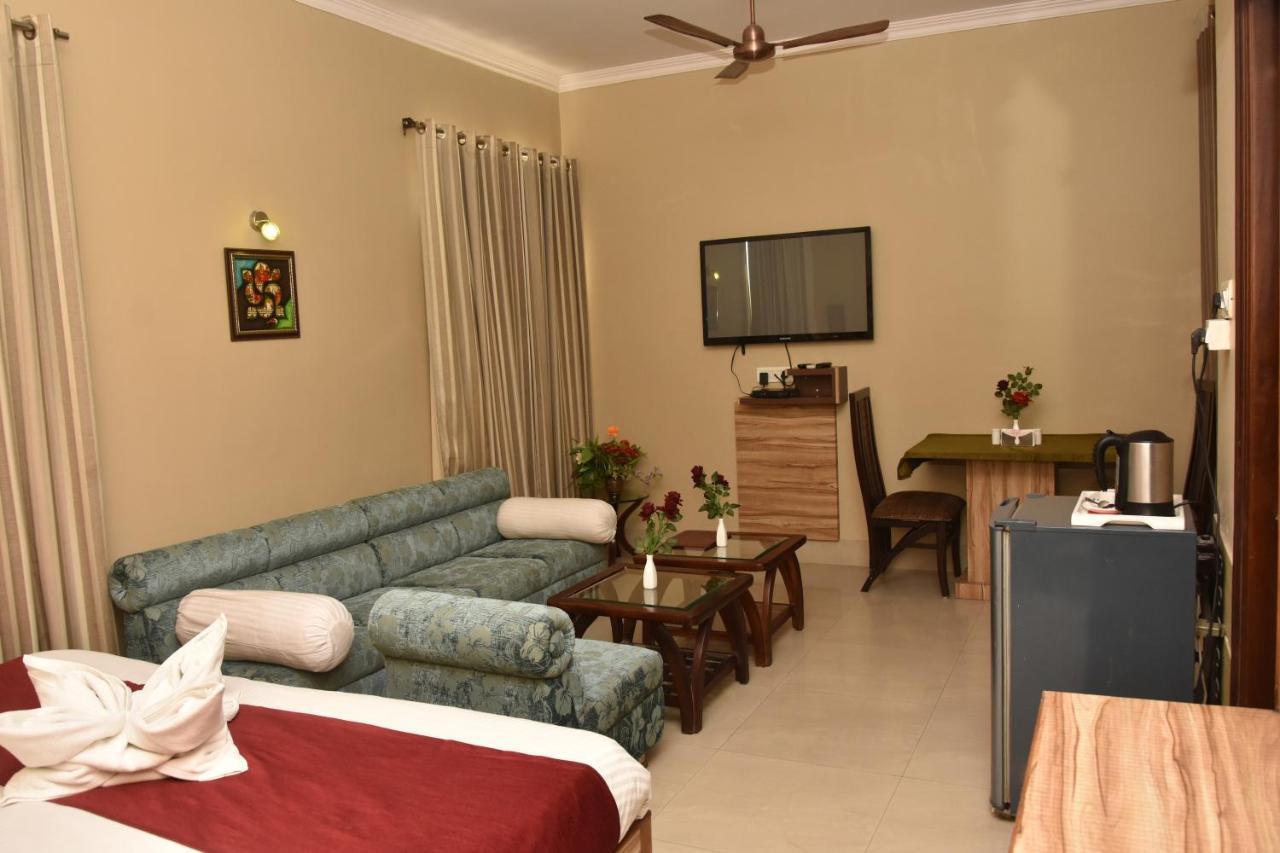 Hotel Vibhav Harsh Varanasi Dış mekan fotoğraf