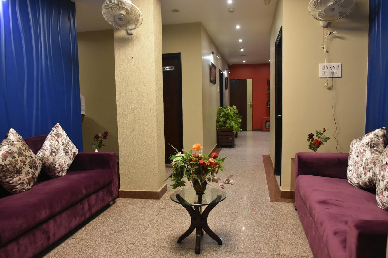 Hotel Vibhav Harsh Varanasi Dış mekan fotoğraf